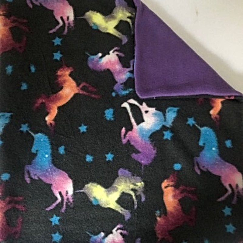 unicorn fleece blanket Unicorn fleece blanket with double layer construction